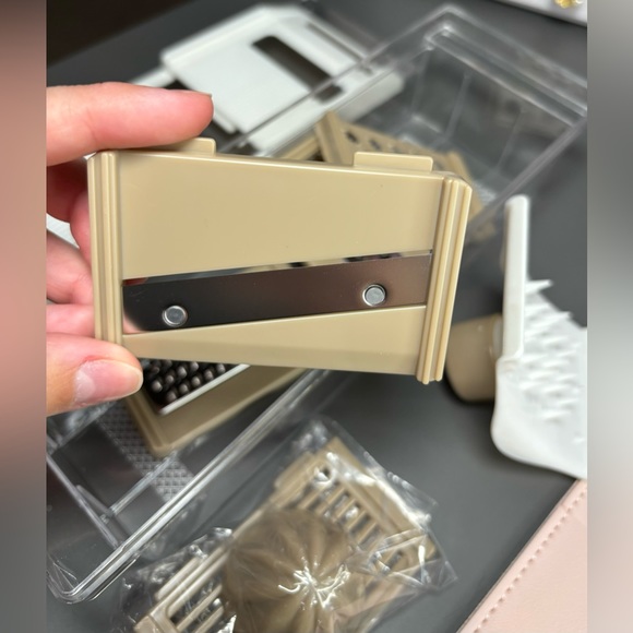 Vegetable slicer slicer and pressing cuter. Bundle of 2 items - Picture 7 of 15